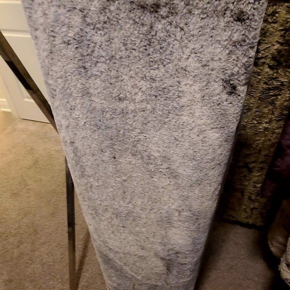 CAF frosted whispy minky - Picture 3 of 3